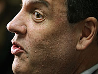 Губернатор Нью-Джерси Крис Кристи выбывает из президентской гонки