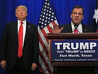 Кристи: у Трампа больше всего шансов победить Клинтон