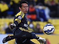 Недолговечная слава в Лиге чемпионов: вратарь за минуту превратился из героя в виновника поражения