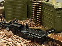 На Крите задержано судно, следовавшее в Ливан с грузом вооружений