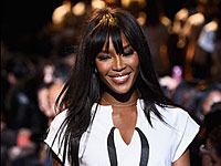 Наоми Кэмпбелл прилетает в Израиль, чтобы отметить 8 марта с Шимоном Пересом и своей мамой