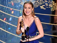 Бри Ларсон на церемонии вручения премии 