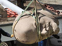 В Запорожье сносят самый большой на Украине памятник Ленину