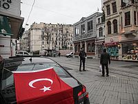 В районе места теракта в Стамбуле. 19 марта 2016 года