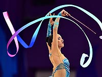 Лиссабон: украинка выиграла золото в упражнениях с лентой и булавами, Нета Ривкин дважды заняла четвертое место