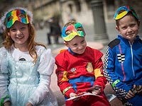 В городах Израиля начались пуримские карнавальные шествия