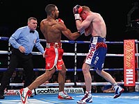 Бокс: Келл Брук защитил титул, нокаутировав Кевина Бизье