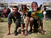 Пурим в Тель-Авиве: не различая Амана и Мордехая. Фоторепортаж