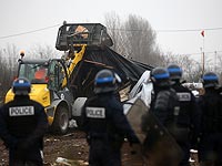 В Париже, около станции 