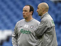 Гари Невилл уволен с поста главного тренера 