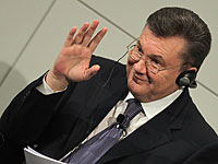 СМИ: Виктор Янукович начинает кампанию по возвращению на пост президента Украины