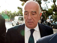 Одного из самых богатых евреев мира Джозефа Сафру обвиняют в причастности к даче крупной взятки