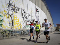 Палестинский марафон в Вифлееме: политика и спорт. Фоторепортаж