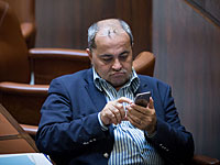 
Ахмад Тиби опубликовал имя солдата, застрелившего террориста в Хевроне