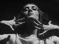 В прокат выходит кинотрилогия Леонида Парфенова 