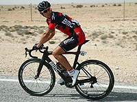 Инцидент во время тренировки: пьяные мужчины напали на экс-чемпиона мира и сломали ему палец