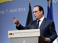 Аббас приветствует французскую мирную инициативу