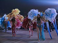 Фестиваль пионов в Лояне: цветы, пещеры и фейерверки. Фоторепортаж