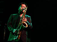 Впервые в Израиле Foxy Trio Джона Ирабагона