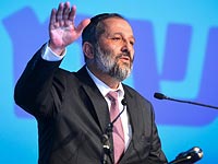 Арье Дери распорядился открыть пляжи на праздник Песах