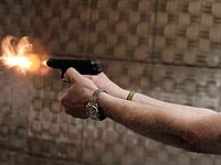 В округе Шарон охранник выстрелил в грабителя 