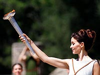 В Греции состоялась церемония зажжения олимпийского огня