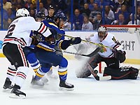 Малкин забросил две шайбы. 