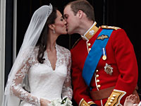 Британский дизайнер: Clarence House украл идею свадебного наряда Кейт Миддлтон
