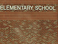 Школу в Техасе предложили назвать