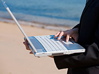 Фетва в Дубае: грешно пользоваться чужим WiFi