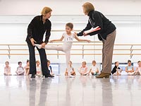 Кастинг маленьких балерин для большой сцены. Фоторепортаж