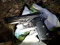 Полиция задержала араба, хранившего пистолет и фальшивые документы