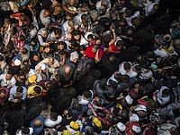 Схождение Благодатного Огня в Храме Гроба Господня. Фоторепортаж