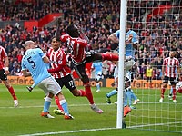 Садио Мане забил три мяча. 