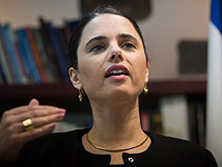 Министр юстиции Шакед отказалась от намерения разделять функции юридического советника