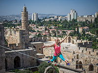 По канату над Старым городом Иерусалима. Фоторепортаж