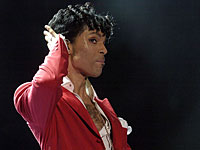 СМИ: Принс умер за день до встречи с наркологом