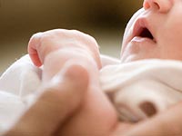 В Китае родился ребенок с 31 пальцем на руках и ногах