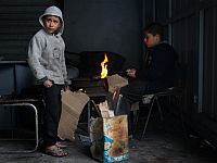 При пожаре в секторе Газы погибли трое маленьких детей