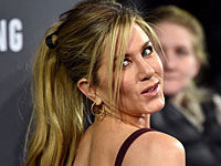 Мать Дженнифер Энистон госпитализирована в тяжелом состоянии: дочь ее не простила