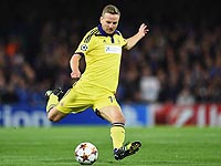 Израильский полузащитник забил. 