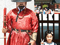 Однажды где-то в Южной Корее: первые шаги. Фотозаметка Дмитрия Брикмана