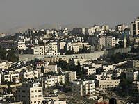 Израильтянин заехал в деревню Азария и подвергся нападению