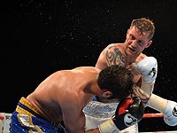 Бокс: Рикки Бернс установил национальный рекорд, победив Ди Рокко