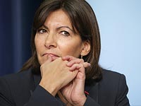 Мэр Парижа намерена открыть в городе лагерь беженцев
