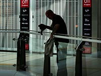 Коробка из-под израильской куклы едва не сорвала рейс Aegean Airlines