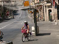 Раввин запретил девочкам старше пяти лет ездить на велосипеде