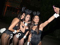 На вечеринке в особняке Playboy