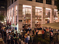 Десятый канал сообщал о требовании полиции закрыть торгово-развлекательный центр 