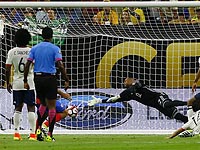 Колумбийцы проиграли сборной Коста-Рики и вышли в четвертьфинал